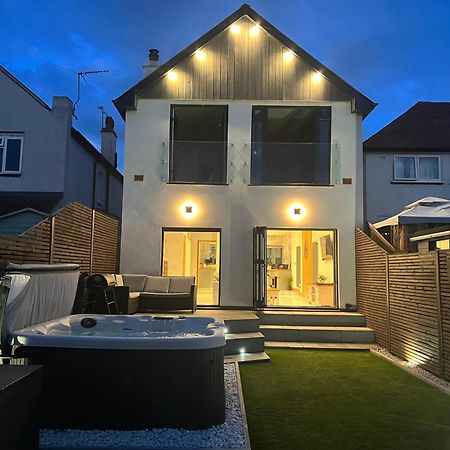 Broadway Beach Home With Hot Tub Herne Bay Buitenkant foto