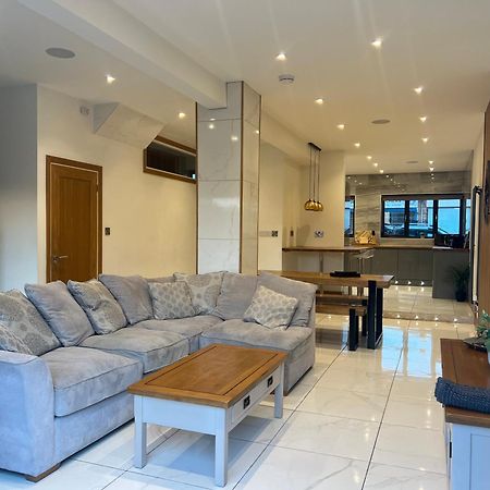 Broadway Beach Home With Hot Tub Herne Bay Buitenkant foto